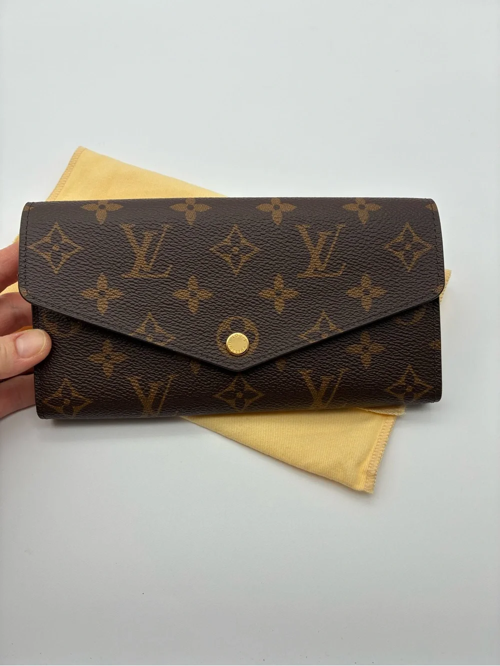 Louis Vuitton Monogram Canvas Sarah envelope style Wallet with pink interior